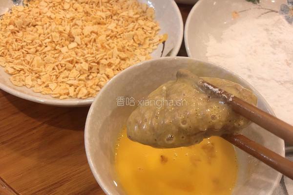薯片鸡翅的做法图解7