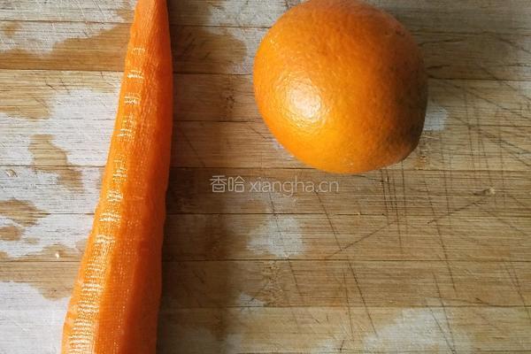 胡萝卜馒头的做法图解1