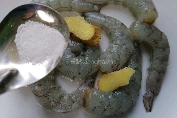 油菜炒虾仁的做法图解3