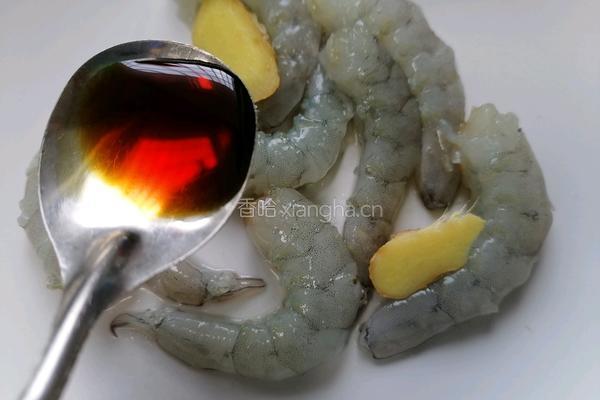 油菜炒虾仁的做法图解4