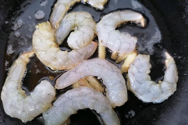 油菜炒虾仁的做法图解6