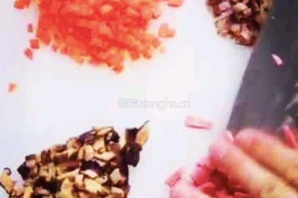 电饭锅四宝焗饭的做法图解3