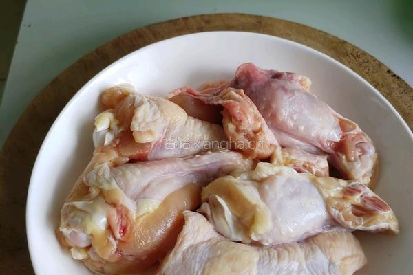 焖鸡小腿（鸡翅）根部的做法图解1