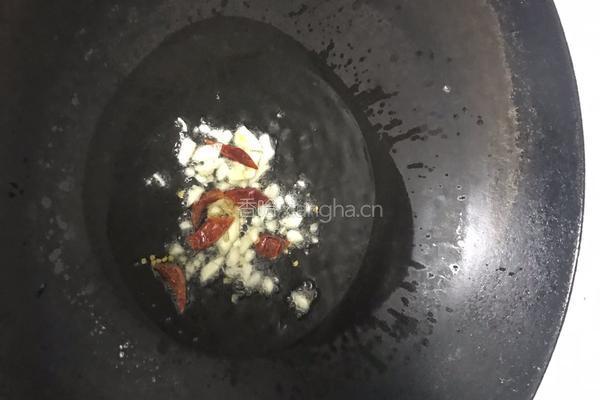 醋溜木耳白菜的做法图解4