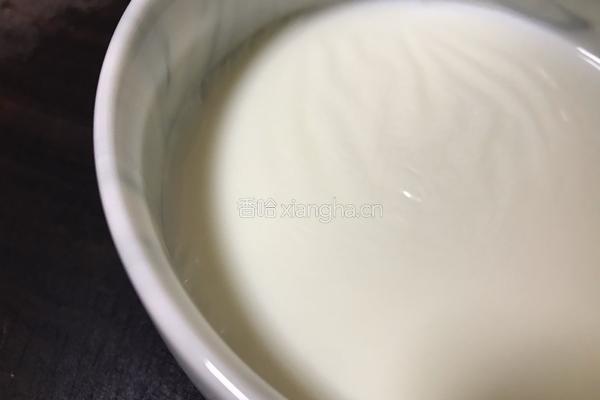 双皮奶的做法图解2