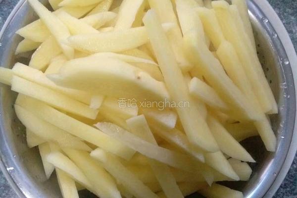家庭版自炸薯条的做法图解2