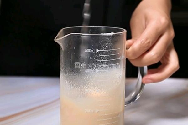 喜茶同款奶茶波波双拼的做法(小兔奔跑饮品培训)的做法图解3