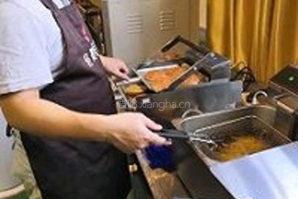牛肉汉堡的做法图解1