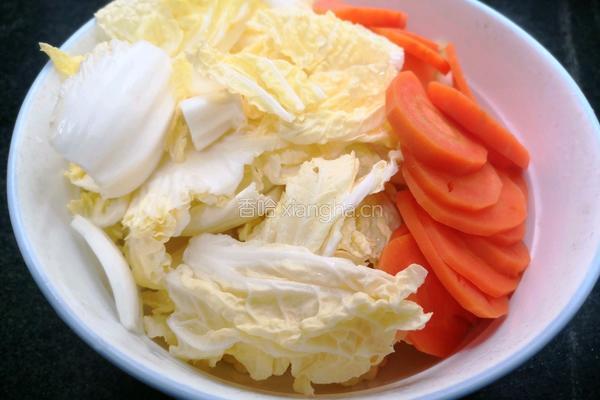 酸甜墨鱼的做法图解2
