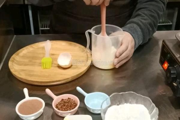 提拉米苏核桃华夫饼的做法图解2