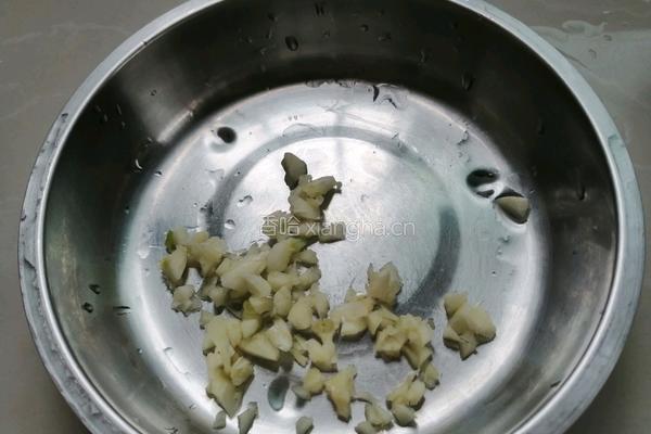 蒜末红苋菜的做法图解1