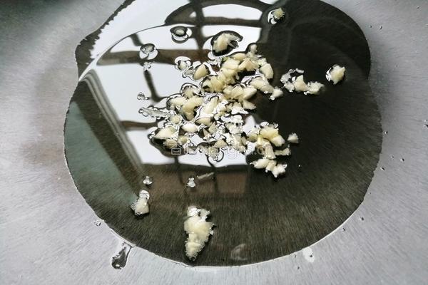 蒜末红苋菜的做法图解3