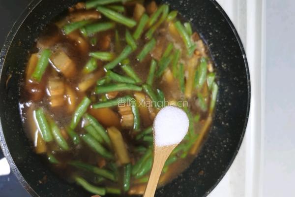 五花肉豆角土豆焖面的做法图解8