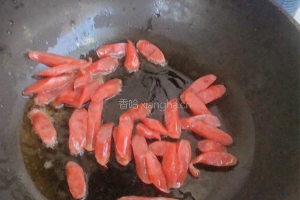 腊肠炒荷兰豆的做法图解4