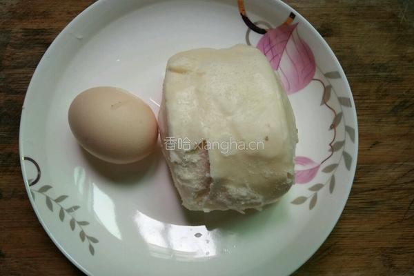 蛋香馒头片的做法图解1
