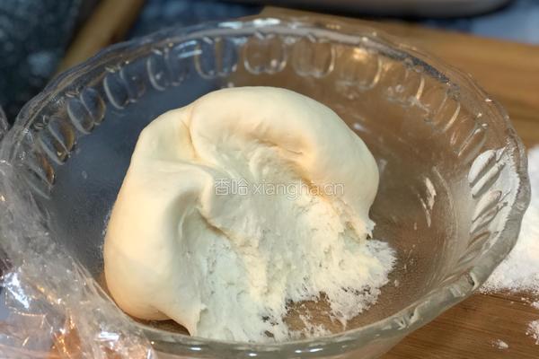 豆沙馅儿零食的做法图解2