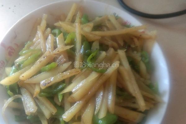 土豆炒青椒的做法图解7