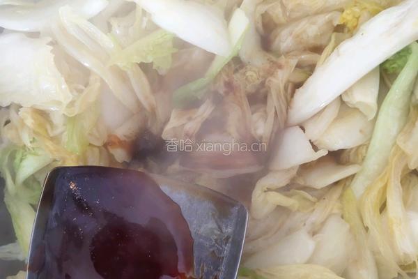 白菜炖豆腐的做法图解3