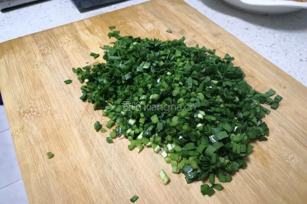 韭菜鸡蛋煎饼的做法图解5