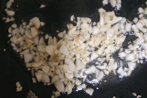 3分钟减肥瘦身菜蒜蓉西兰花的做法图解10