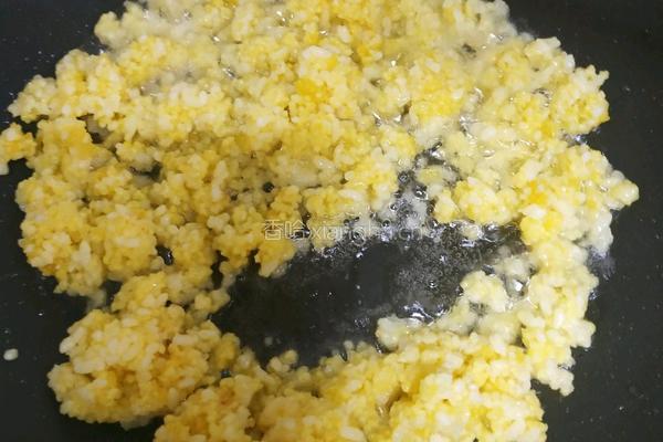 5分钟快手金银双色蛋炒饭的做法图解6
