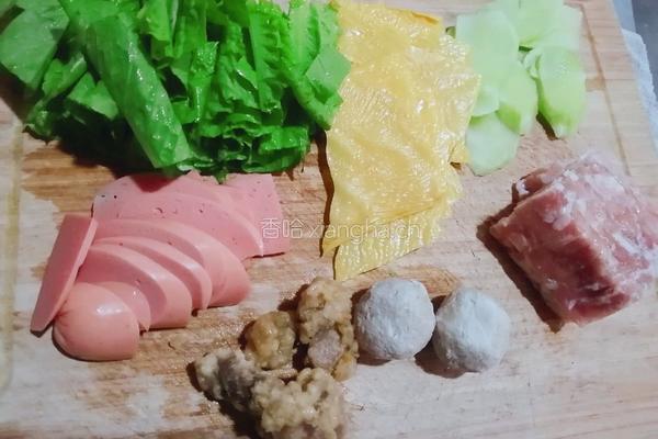 麻辣烫的做法图解1