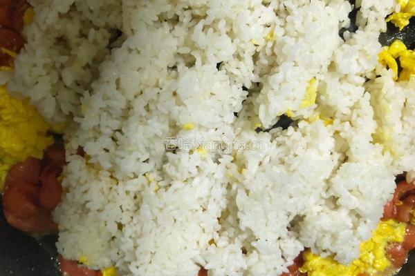 鸡蛋炒饭的做法图解5
