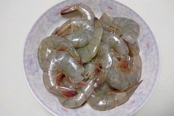 番茄炒大虾便当的做法图解1