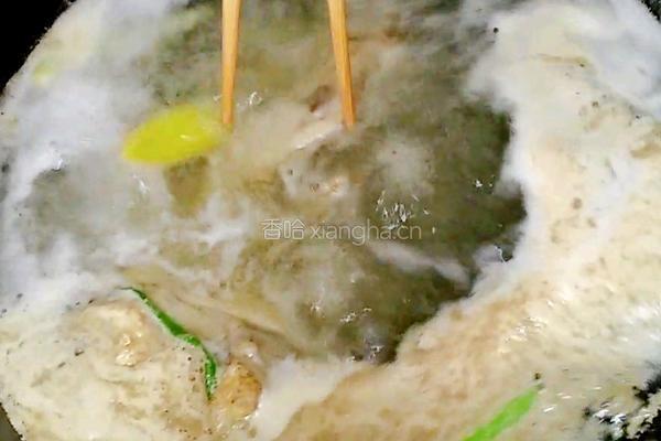 超级鲜美的鸡汤豆腐串 最后连烧烤和鸡汤都有了的做法图解9