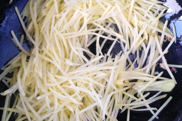 醋溜土豆丝的做法图解3
