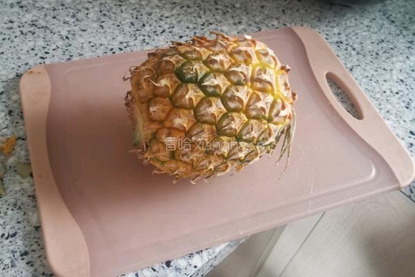 菠萝酱的做法图解1