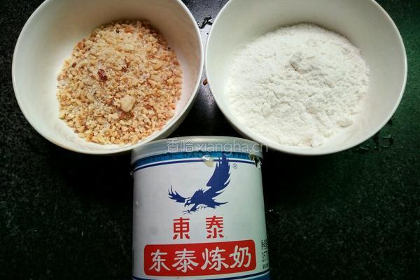 花生脆面粉饼的做法图解1