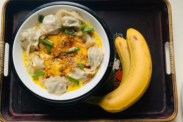 荠菜馄饨抱蛋便当的做法图解11
