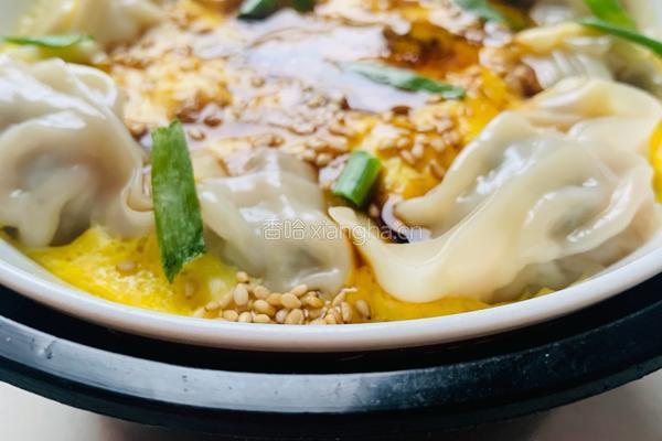 荠菜馄饨抱蛋便当的做法图解10