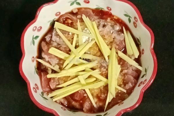 牛肉豆角便当的做法图解1