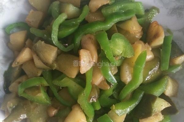 茄子炒青椒的做法图解11