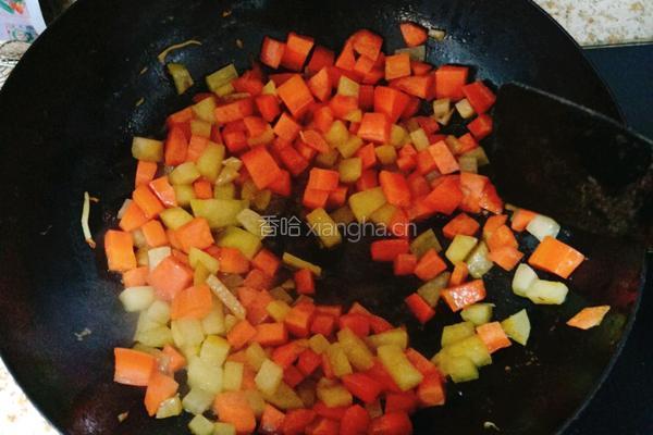 咖喱麻辣烫(土豆粉)的做法图解3