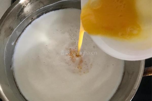 牛奶鸡蛋醪糟的做法图解2