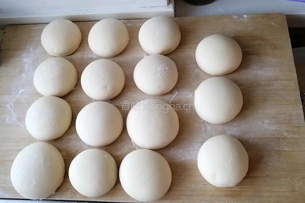 大又圆的白馒头的做法图解6