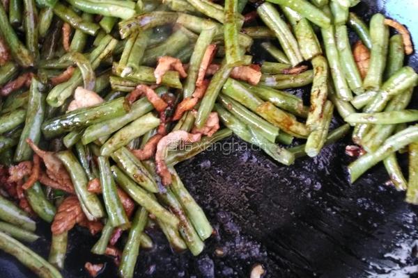 速成肉丝干煸豆角的做法图解4