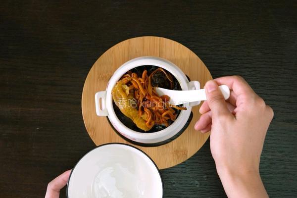 虎掌菌菇汤的做法图解6