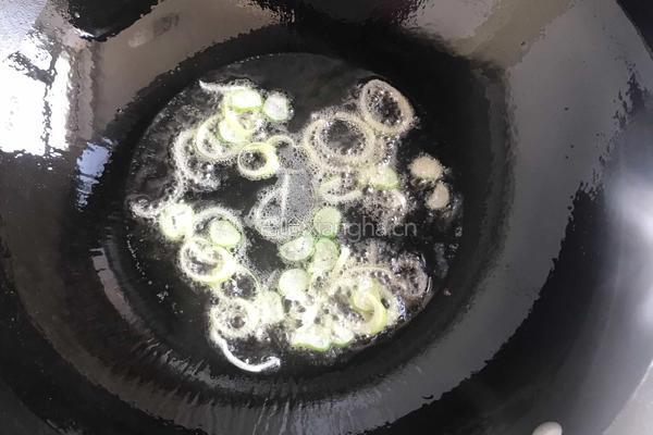 渍菜粉-东北酸菜炒粉-酸辣超下饭的做法图解8