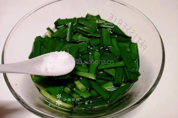 韭菜炒豆芽的做法图解2