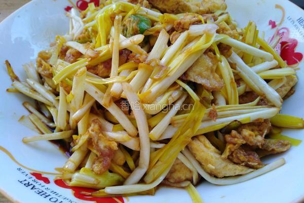 蒜黄鸡蛋的做法图解4