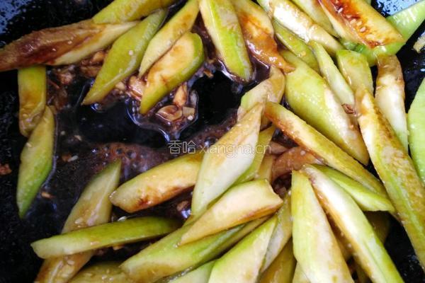 糖醋蒜香丝瓜的做法图解4