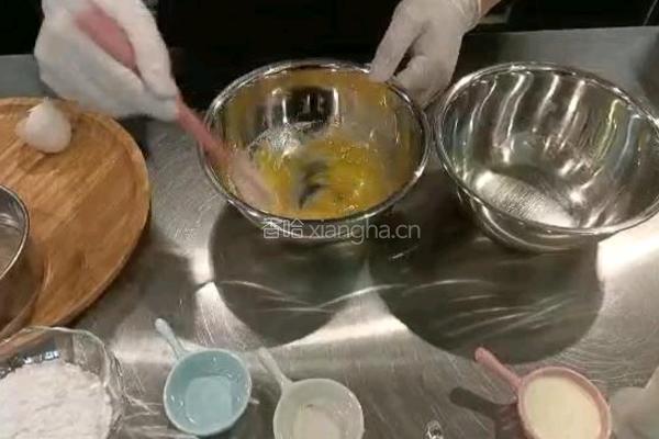 自制甜品｜芒果班戟的做法图解1