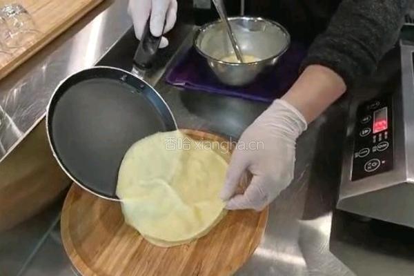自制甜品｜芒果班戟的做法图解9