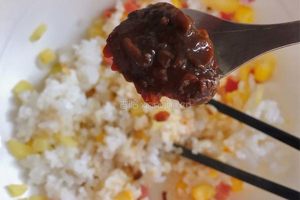 玉米午餐肉饭团的做法图解3
