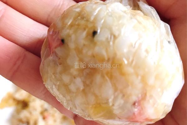 玉米午餐肉饭团的做法图解5