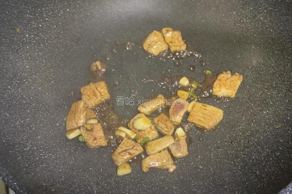 蒜薹炒肉的做法图解4